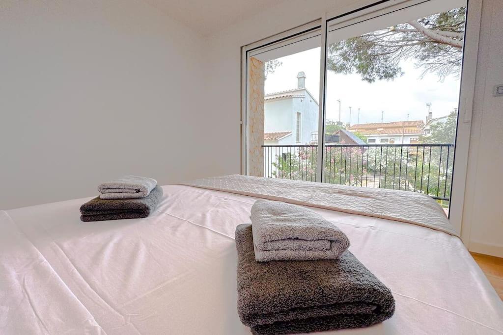 Can Romy Appartement T2F A 20M De La Plage De Cala Montgo L' Escala Exterior foto